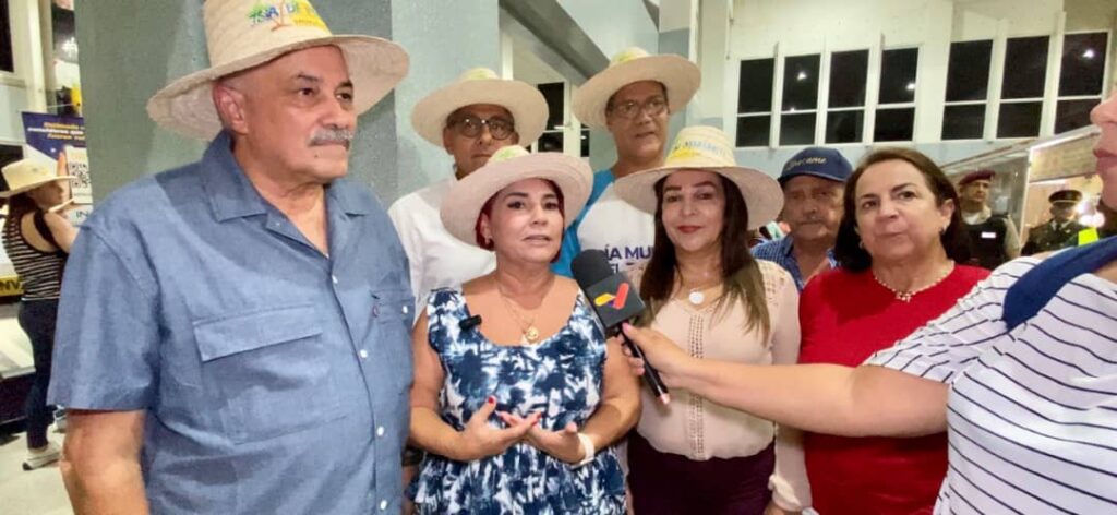 La viceministra de Turismo Internacional, Leticia Gómez, informó que este evento cuenta con la presencia de representantes de las misiones diplomáticas de distintos países en Venezuela y expositores internacionales.