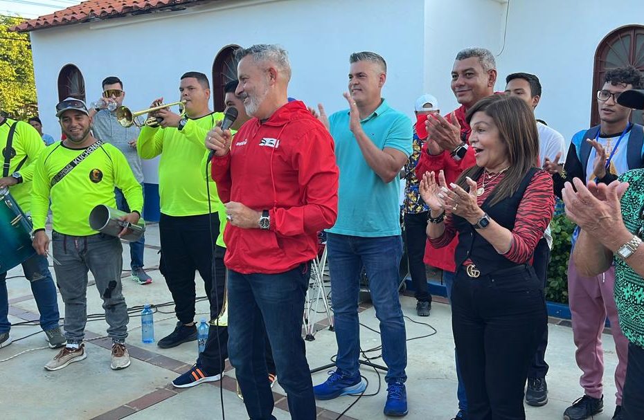 Pueblo de Nueva Esparta celebró cuatro meses de la victoria revolucionaria